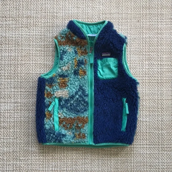 Patagonia Fleece Vest (size 4T)