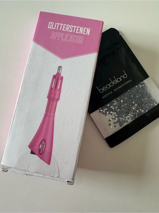 Amazon Pink Glitterstenen Applicator with Silver Blue Rhinestones NEW