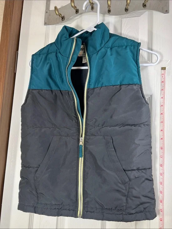 OshKosh B'gosh Teal and Black Puffer Vest