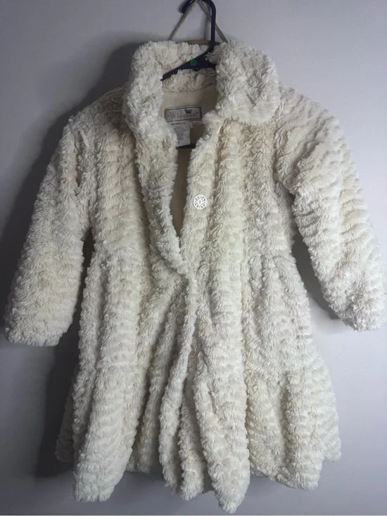 American Widgeon cream Faux Fur Girls' Coat - Cozy Winter Jacket 6