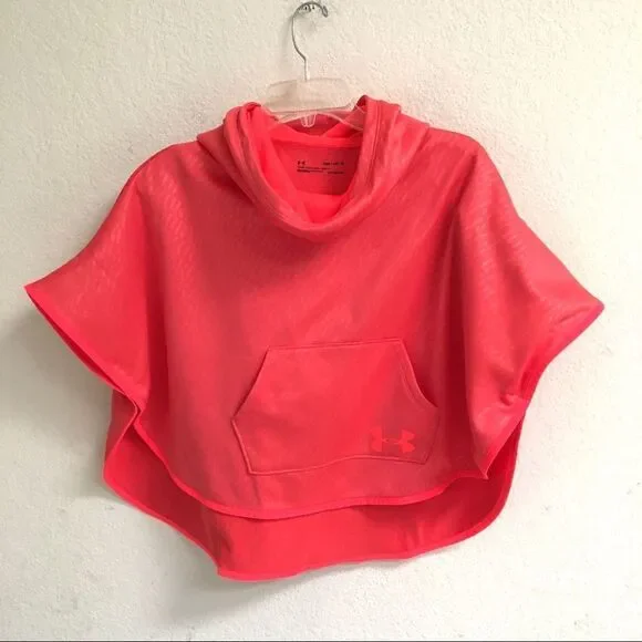 ‎Under Armour cold gear hooded cape shirt MY