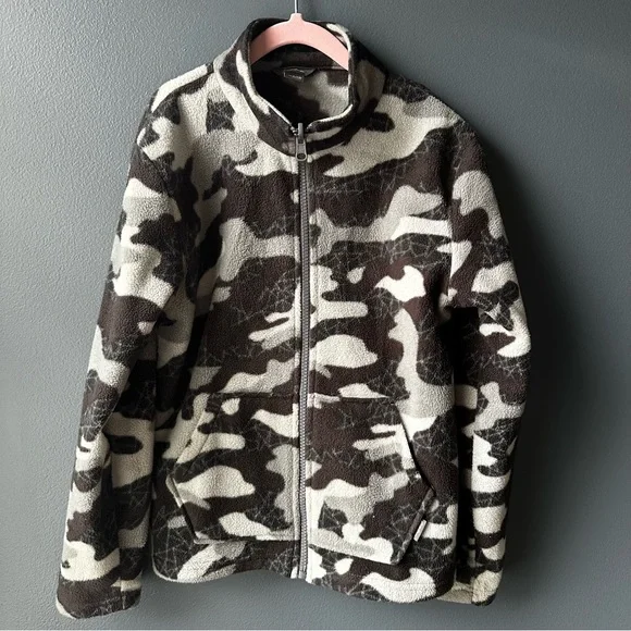 🖤🩶 EDDIE BAUER Kids fleece Jacket black gray camo EUC size small 7/8