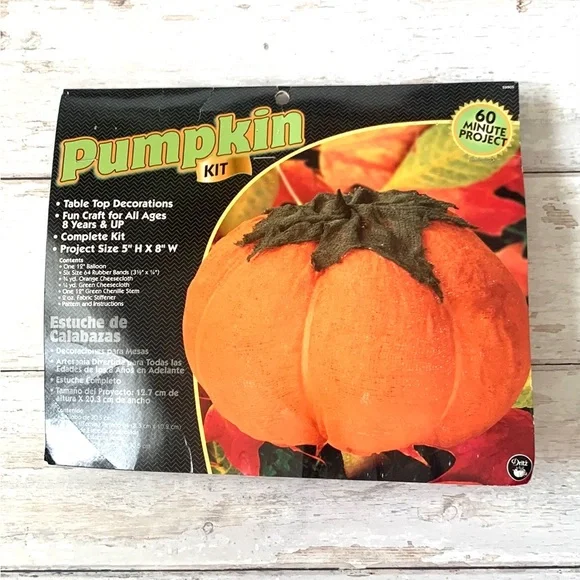 Pumpkin Craft Kit Table Top Decorations Set NEW Complete Kit Ages 8+