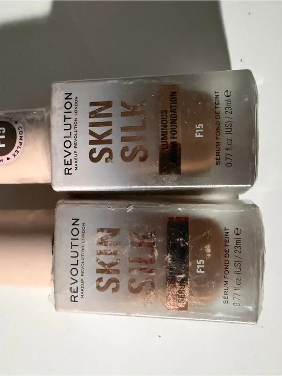 2 Women's Revolution Skin Silk Serum Foundation Makeup F15NC NEW