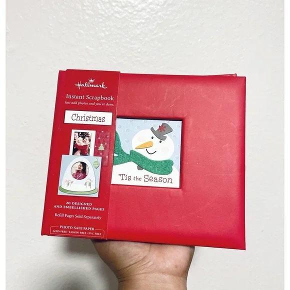 Hallmark Christmas Instant Scrapbook Photo Album 20 Embellished Pages Red