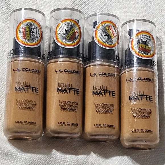 LA COLORS Truly Matte Long‎ Wearing High Pigment Foundation Cafe CLM360 4 Pack