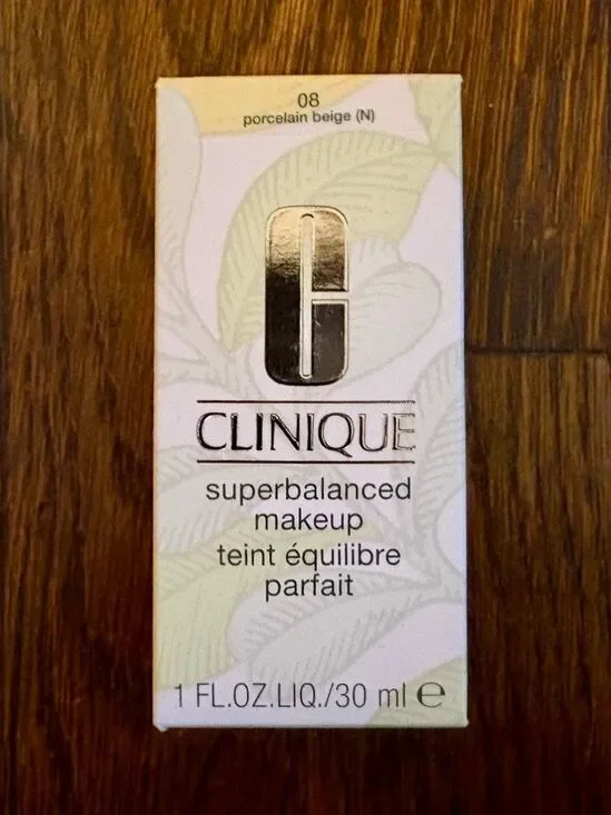 NEW CLINIQUE Superbalanced Makeup 08 Porcelain Beige