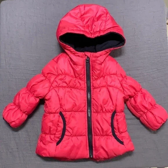 OshKosh 12 mo bubble Pink Baby girl jacket.