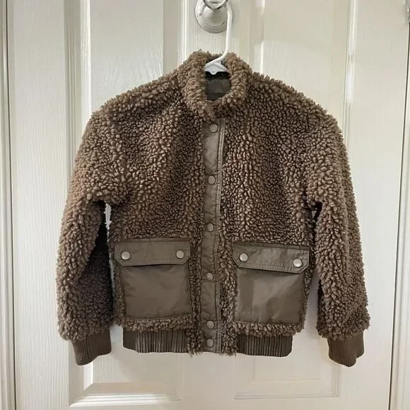 Art Class Sherpa Bomber Jacket Olive Green Snap Front Girls Size Medium 7-8