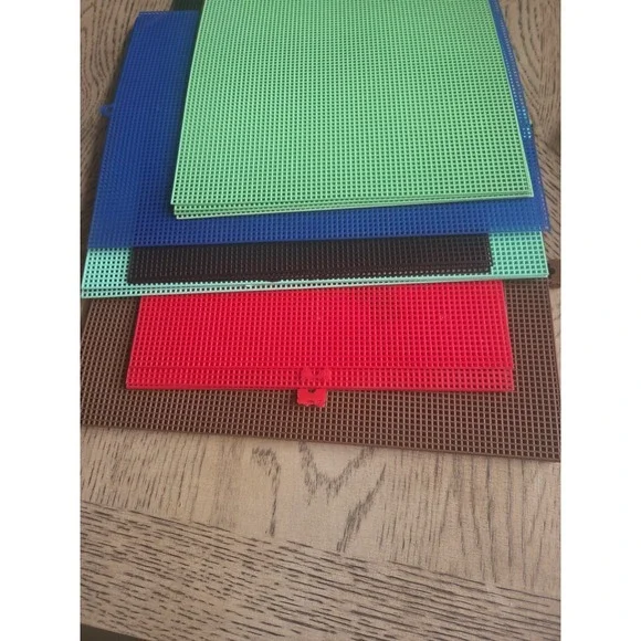 100 PLASTIC CANVAS MESH SHEETS LOT Darice 13.5
