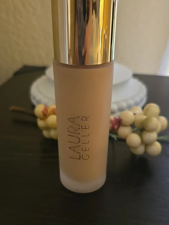 ❣️Laura Geller Liquid Foundation - Beige LIGHT