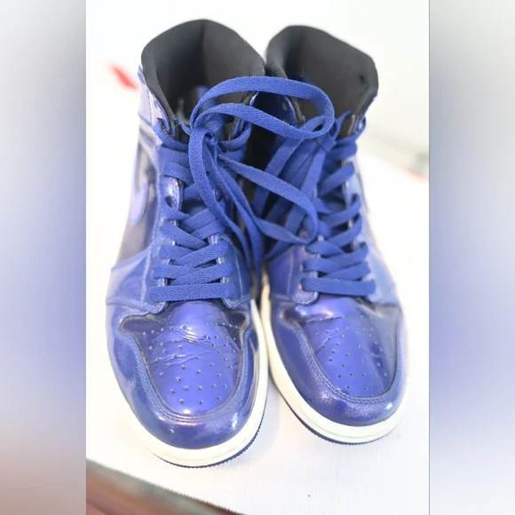 Nike Air Jordan 1 Retro High Deep Royal Purple High-Top Sneakers Mens 7.5