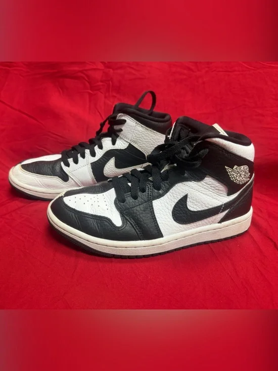 Jordan Retro High Top Sneakers Black and White