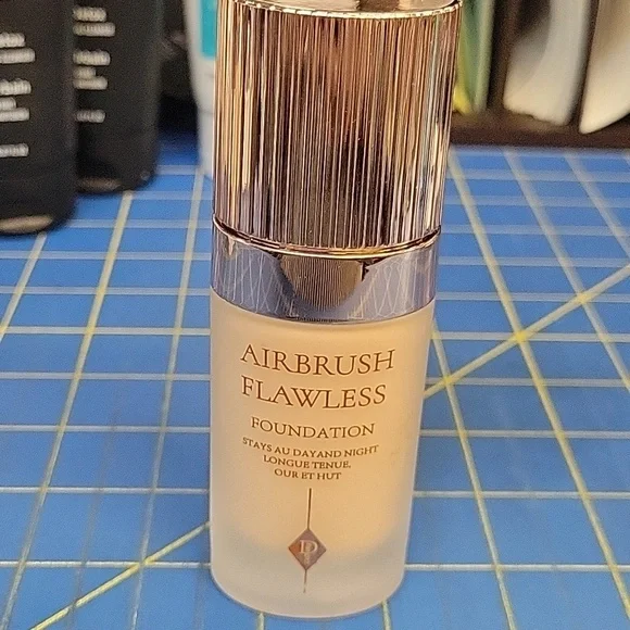 Airbrush Flawless Foundation - Warm #1 - New Bottle 30ml