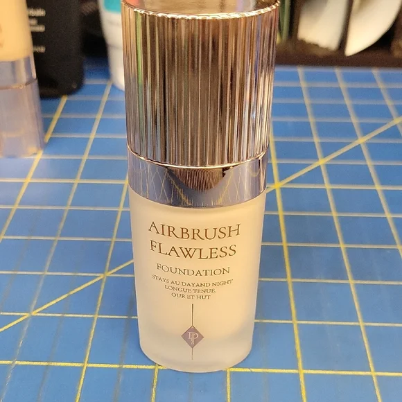 Airbrush Flawless Foundation - Cool Fair #1 - New Bottle 30ml