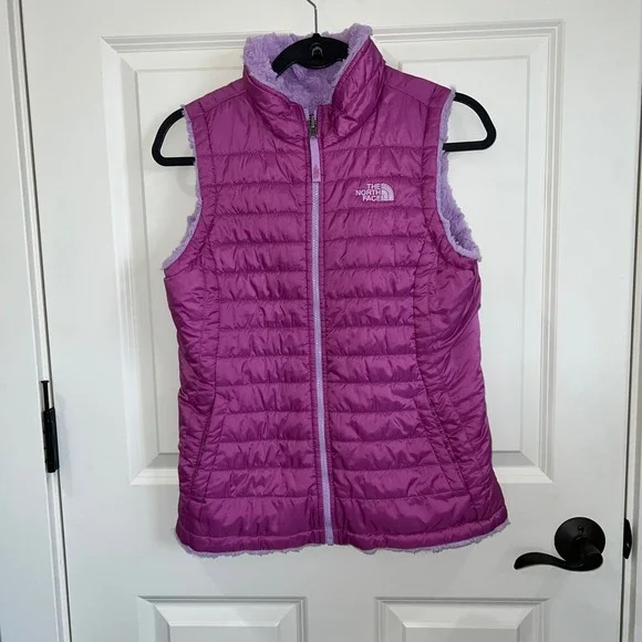 The North Face Girls Reversible Fuzzy Fleece Zip Up Vest‎ Size Large (14/16)