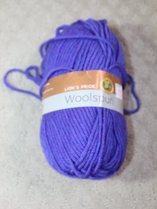 Vintage Lion's Pride Woolspun Purple Acrylic Wool Yarn 140 Violet
