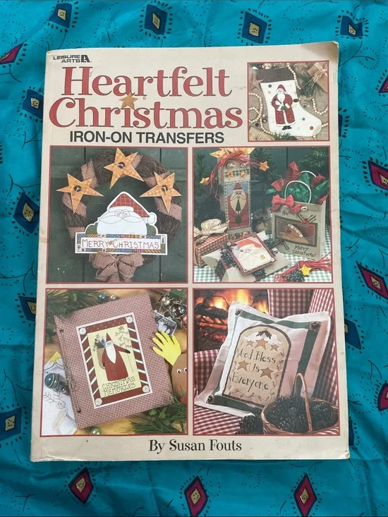 Leisure‎ Arts Heardfelt Christmas Iron on Transfers