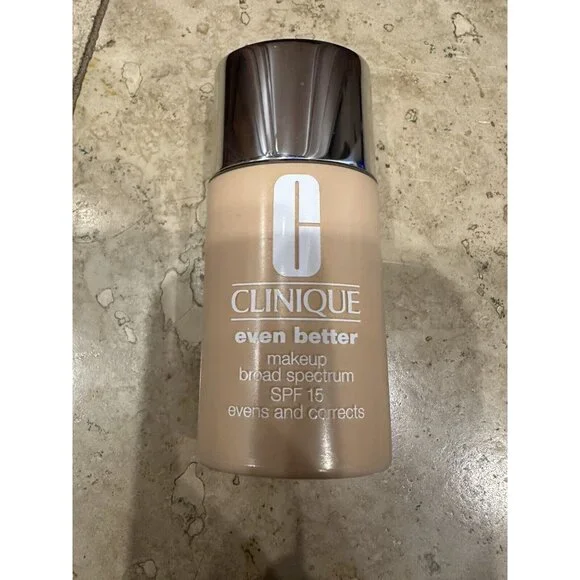 Clinique Even Better Makeup Broad Spectrum SPF 15 (WN 04 Bone) 1oz/30ml-pics‎