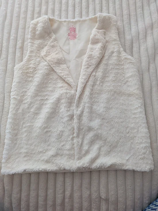 Faded Glory Cream Faux Fur Vest