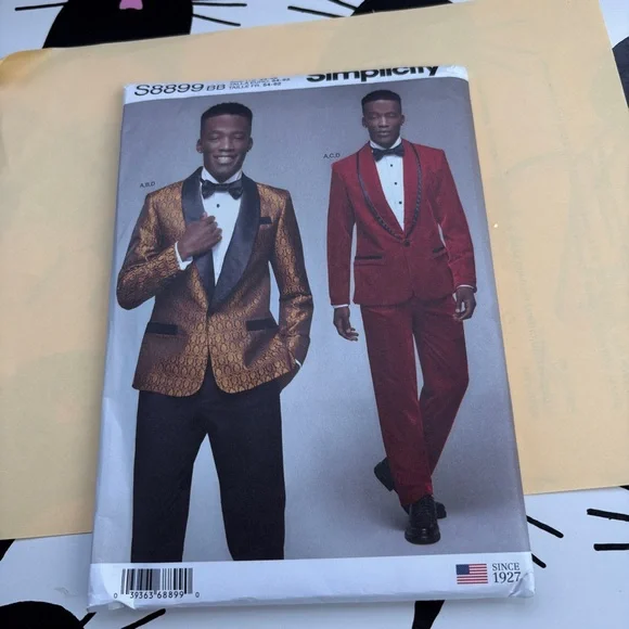 Simplicity Pattern S8899 BB for Men’s Tuxedo
