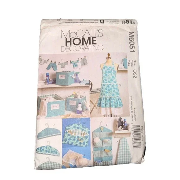 McCalls Home Decorating Pattern M6051 Apron Hanger Cover Organizer Storage Uncut