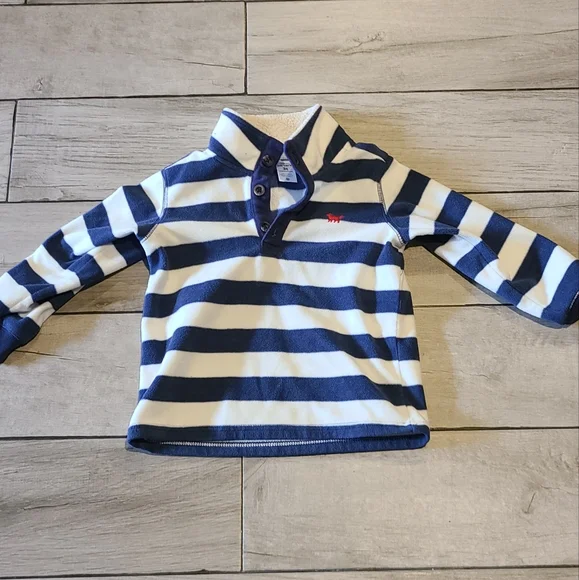 🍦Carter striped fleece pullover🧋