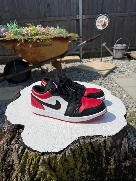Air Jordan 1 low