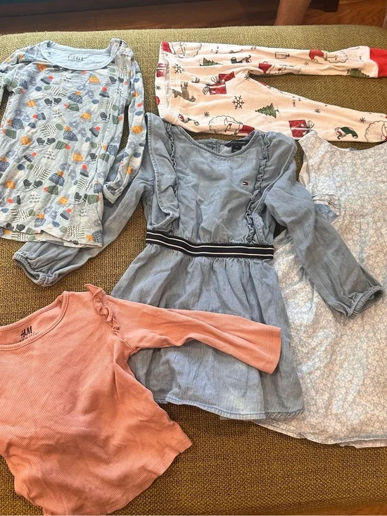 Girls 2T Clothing Bundle Bulk Lot Everyday Casual Cosy