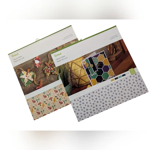 🆕Bundle Of Cricut Deluxe Paper 
