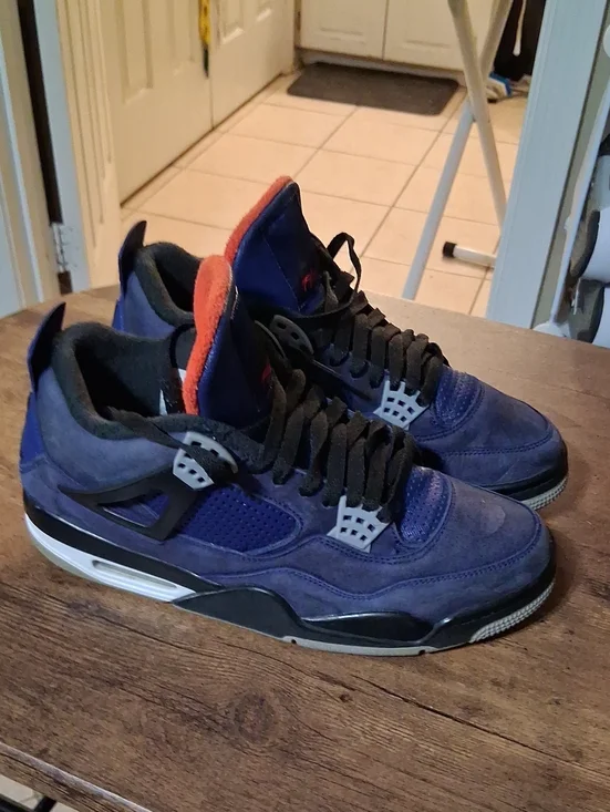 Jordan Men's Navy and Orange Suede High-Top Sneakers
