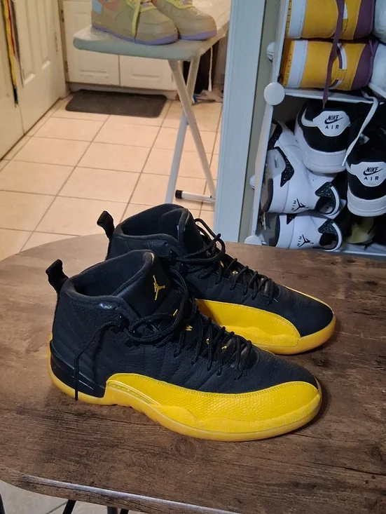 Jordan Men’s Mid-Top Sneakers - Black & Yellow