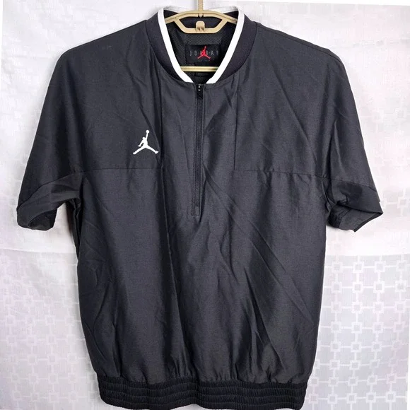 Nike Air Jordan Team Men's Size Medium Grey 1/2 Zip Coaches Jacket CV5858-060