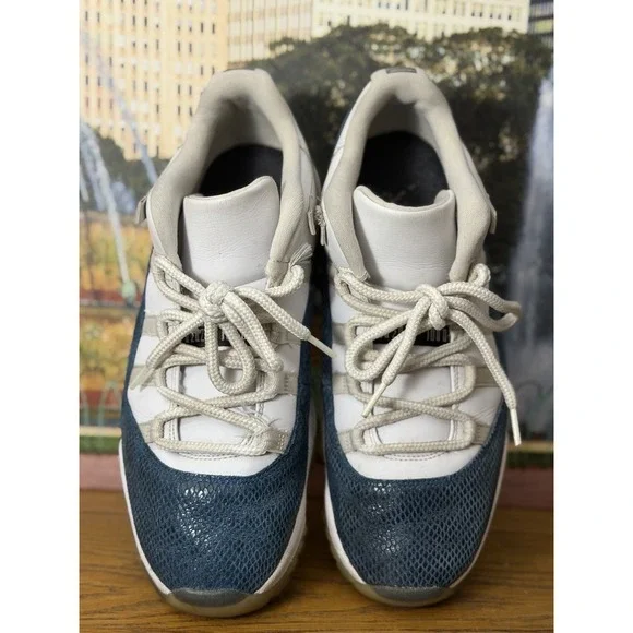 Air Jordan 11 Retro Low Navy Snakeskin Blue/White/Black Size 10