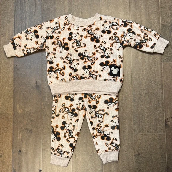 Disney Baby Mickey Mouse Halloween 2-Piece Sweatshirt & Jogger Set 18M