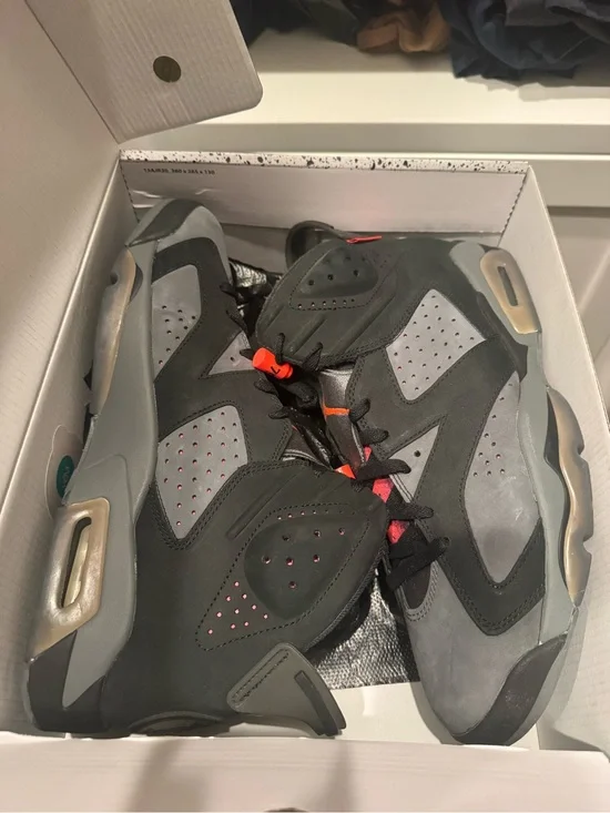 Men's Jordan 6 Gray and Black Sneakers with Red Accents “Paris”