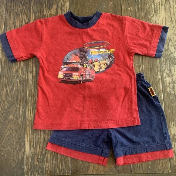 Vintage Y2K Matchbox Firetruck Boys Outfit Set Shirt Shorts Size 4‎ Mattel