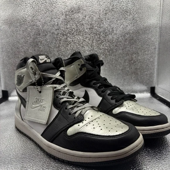 Size 9.5 Jordan 1 High OG Metallic Silver Toe Mens Athletic Sneakers CD0461-001