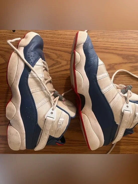 Jordan Men’s Navy/White/Red Retro Sneakers