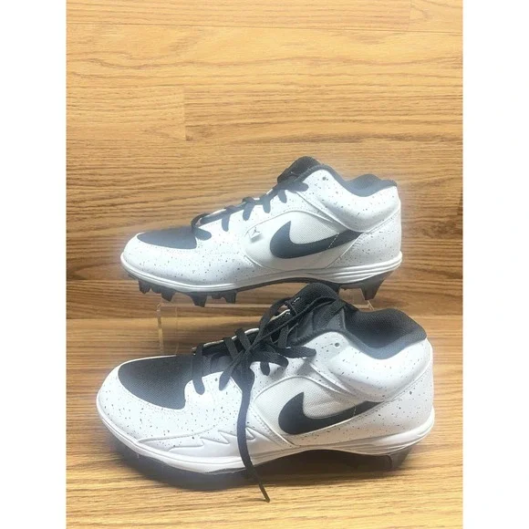 Men's Air Jordan Stadium 90 Low TD White Black Cleats HQ0210-100 Size 11