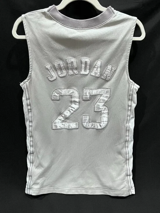 Jordan Brand UNC Tar Heels Silver Mesh Basketball Jersey #23 Men’s Small