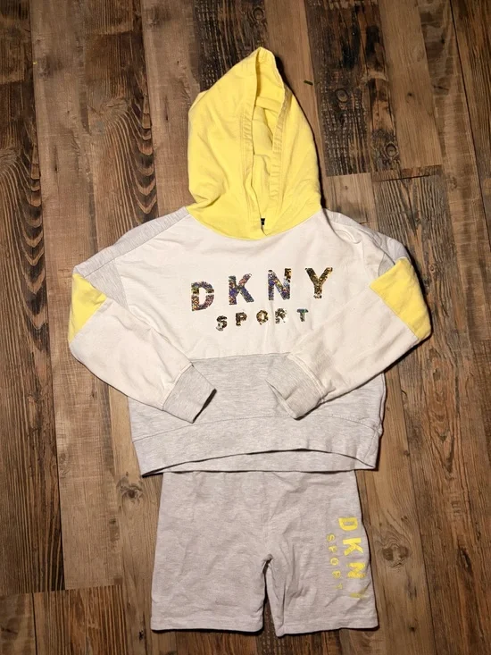 DKNY Sport Girls Size 7 Hoodie Biker Shorts Set White Gray Yellow Sequin