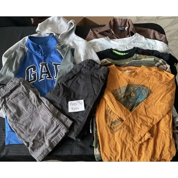 Mixed Brands Outfit Lot Boys 10-12 Hoodie Shirts Pants Shorts Minecraft 9pc