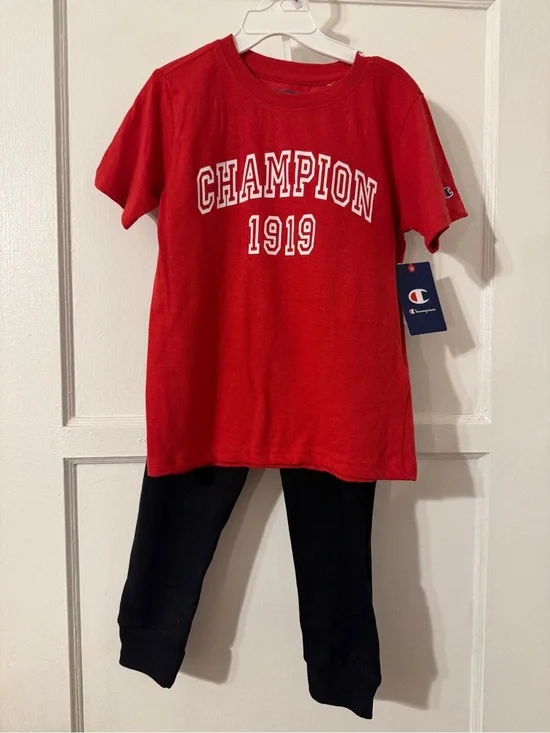 Champion boy jogger set Sz 6
