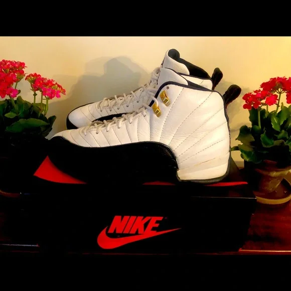 Jordan 12 OG Taxi (1996) Size 12