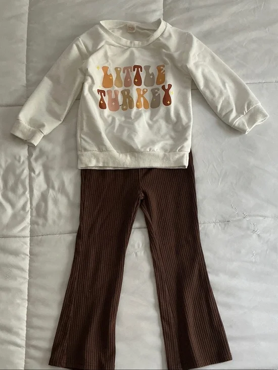 Little Turkey Cream Graphic Sweatshirt with Brown Ribbed Pants