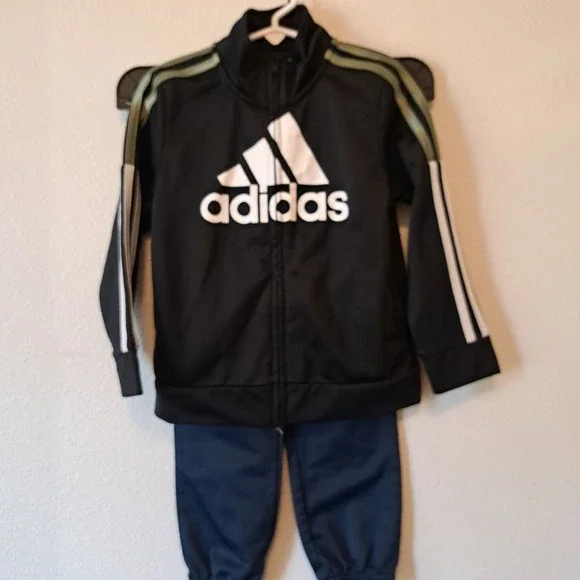 Adidas Track Jacket and Under Armour Joggers Kids Set Black Navy 3T