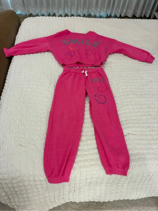 Vintage Havana Bright Pink Cozy Sweatshirt