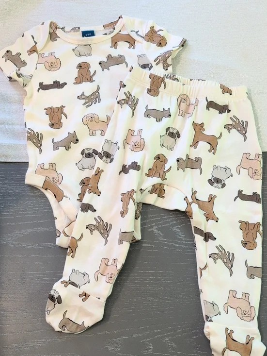 Baby Two-Piece Footed Pajama Set with Dog Print And Cream Coat