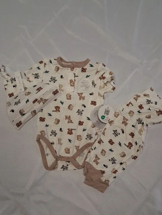 NWT Milkberry Neutral Animal Print Baby 3-Piece Set